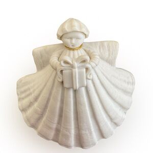 MARGARET FURLONG Seashell “Gift” Angel Ornament Archived Rare 1991